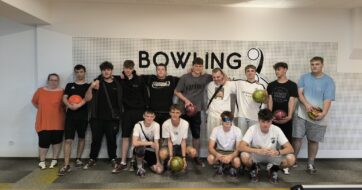 Bowling academy – koncoročný teambuilding II. AU (PREV-PRIM)